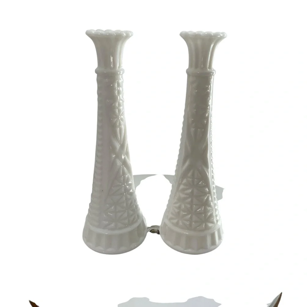 Vintage MCM Design Anchor Hocking Stars Bars Milk Glass Bud Vases set of 2 ivory